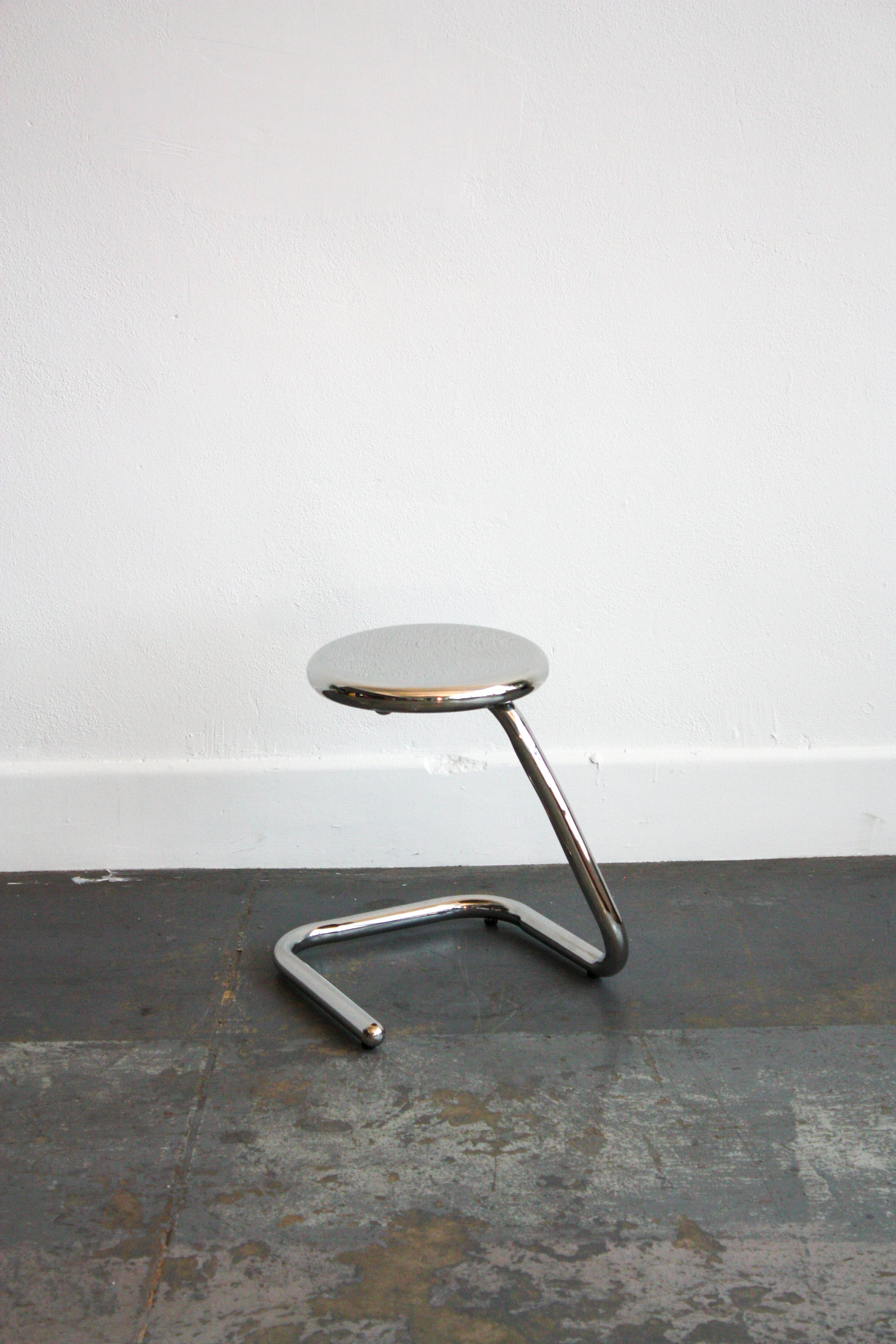 Paperclip Stool