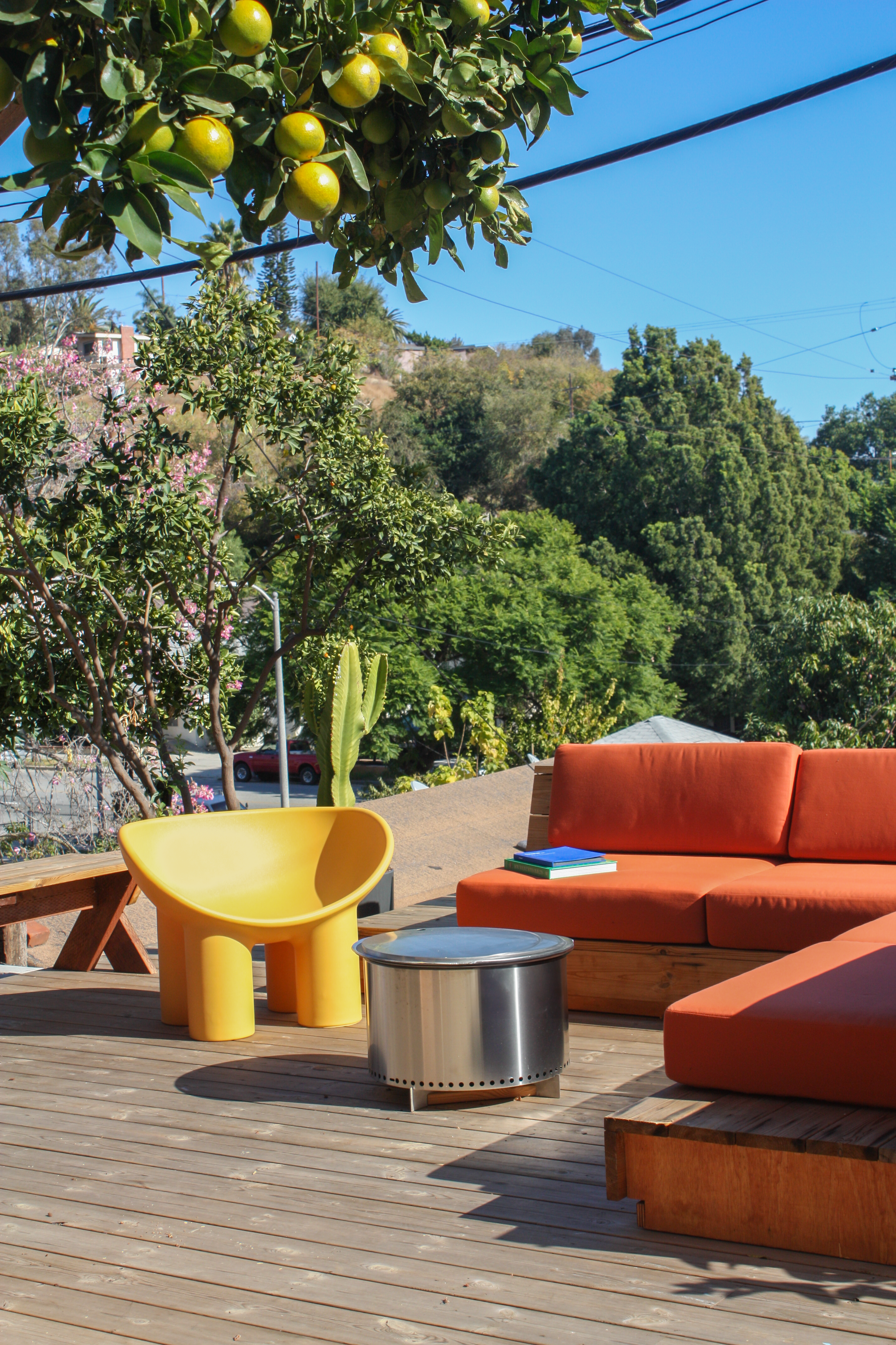 Cylinder Indoor/Outdoor Chair