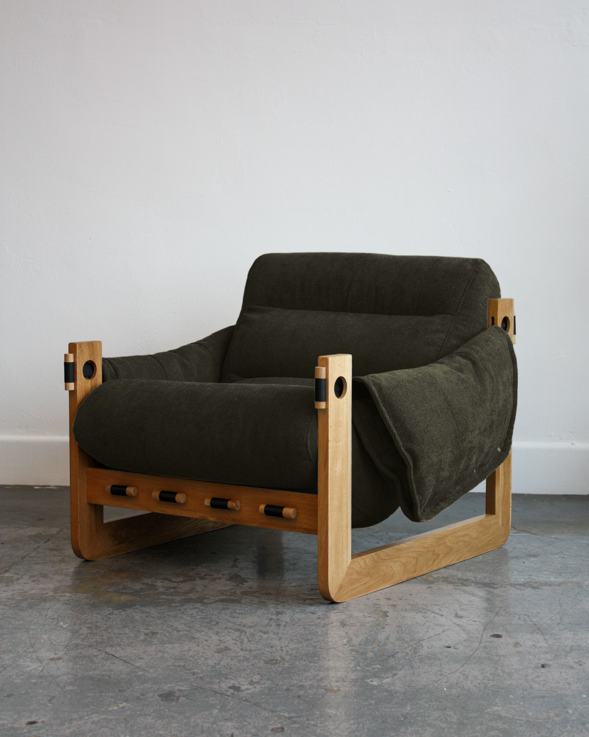 Sling Lounge Chair