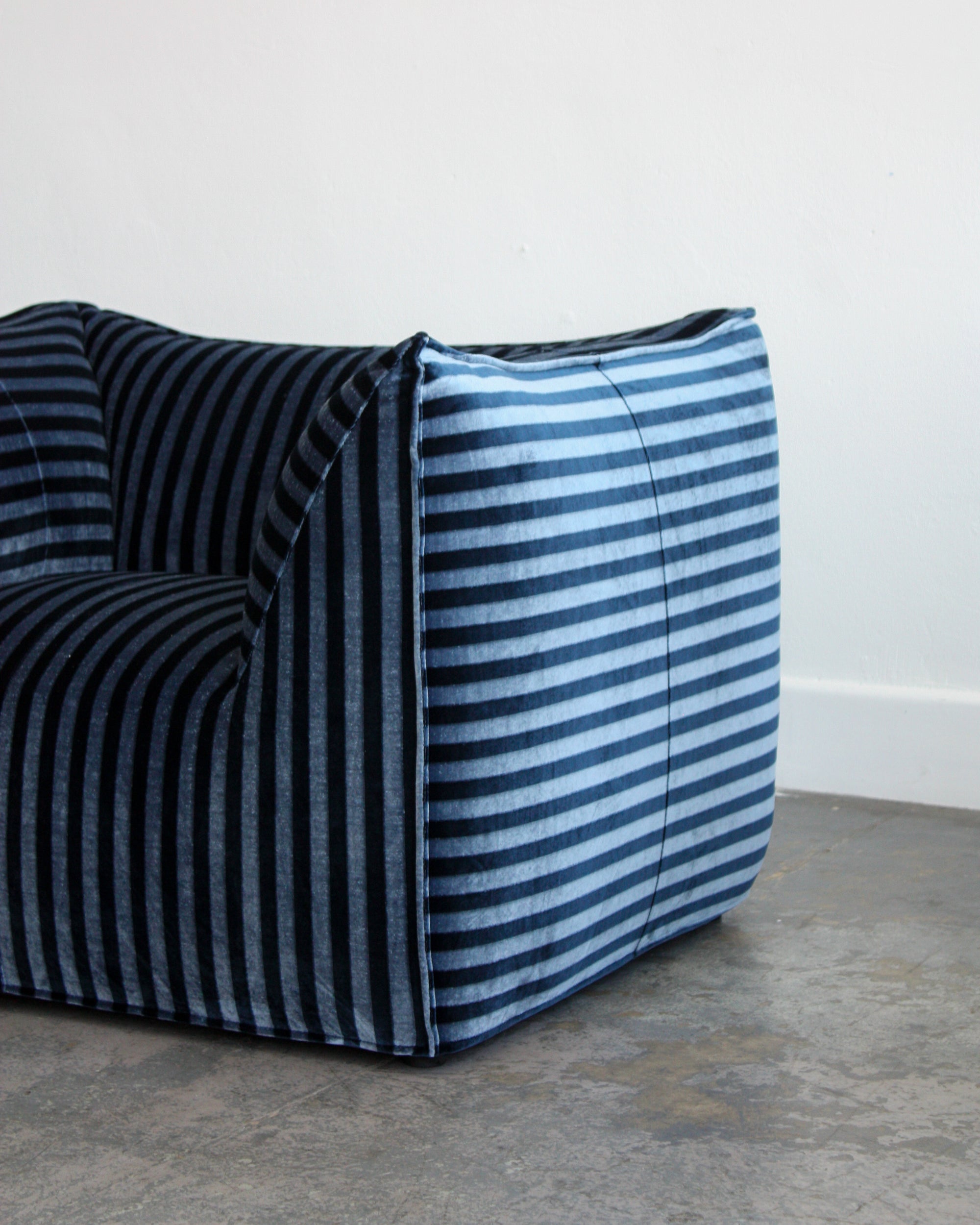 Striped Leandro Sofa - 1 Seater