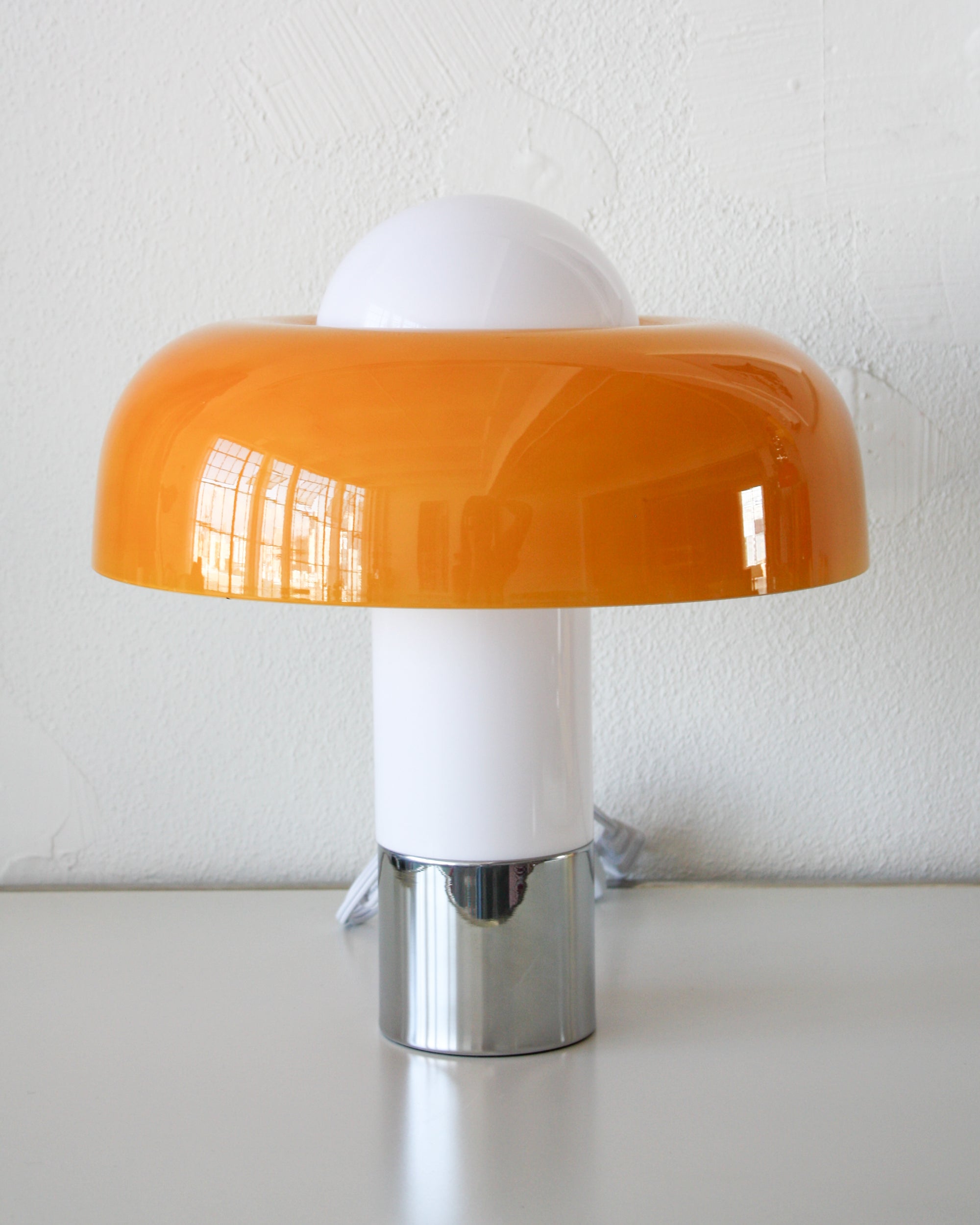 Nip Table Lamp