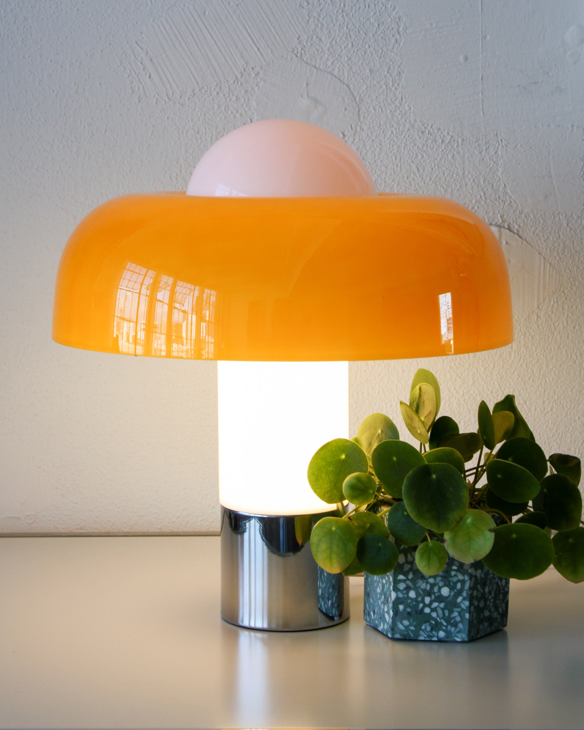 Nip Table Lamp