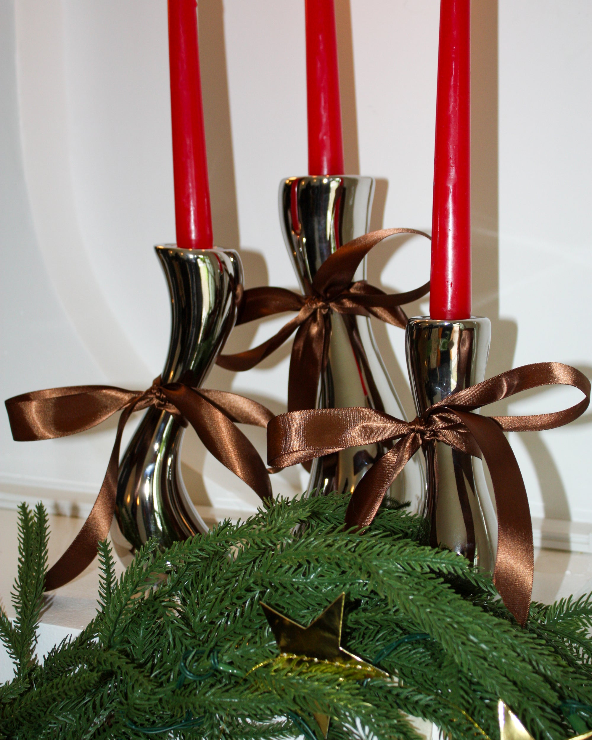 Wavy Chrome Candleholder Set