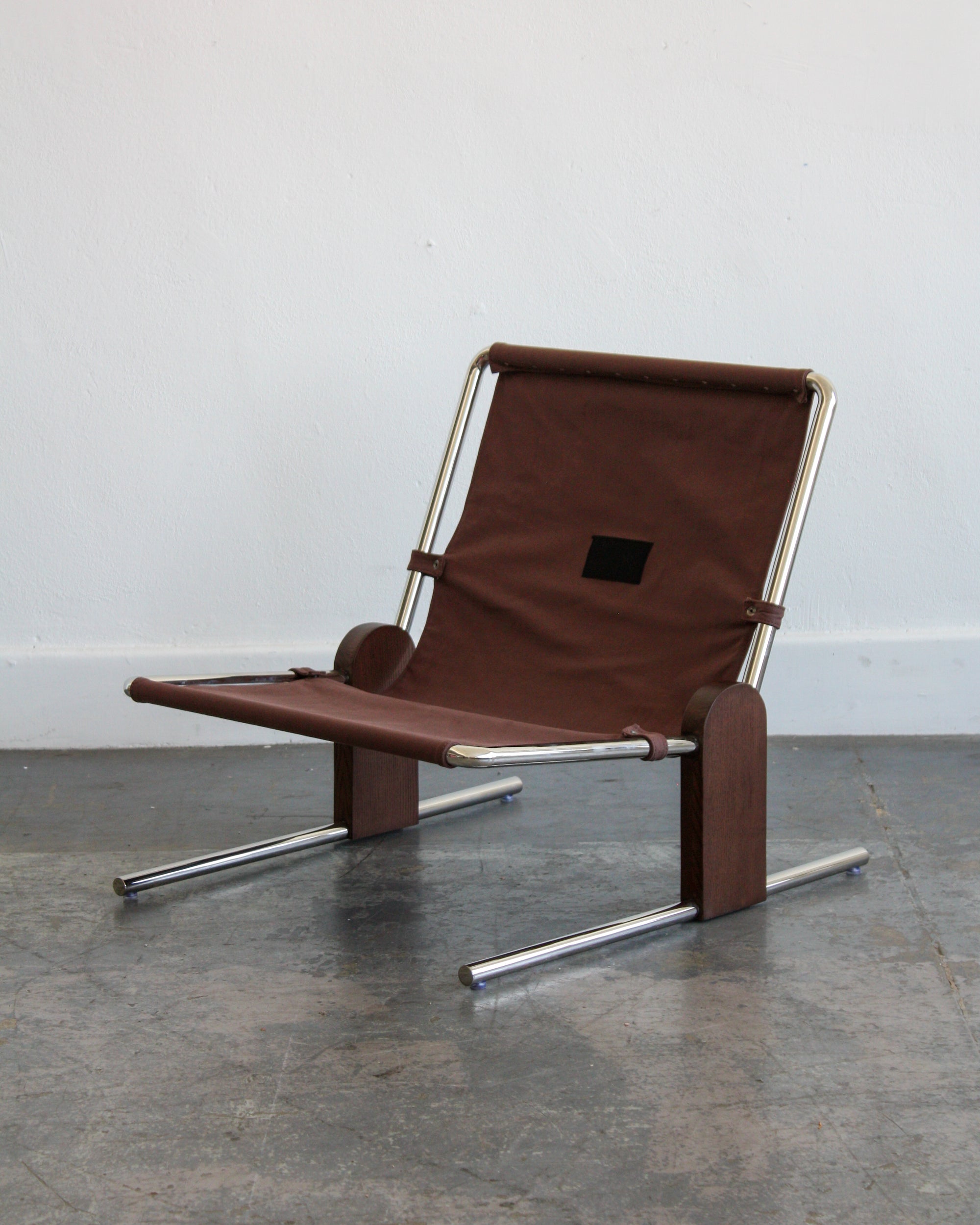 Dara Lounge Chair