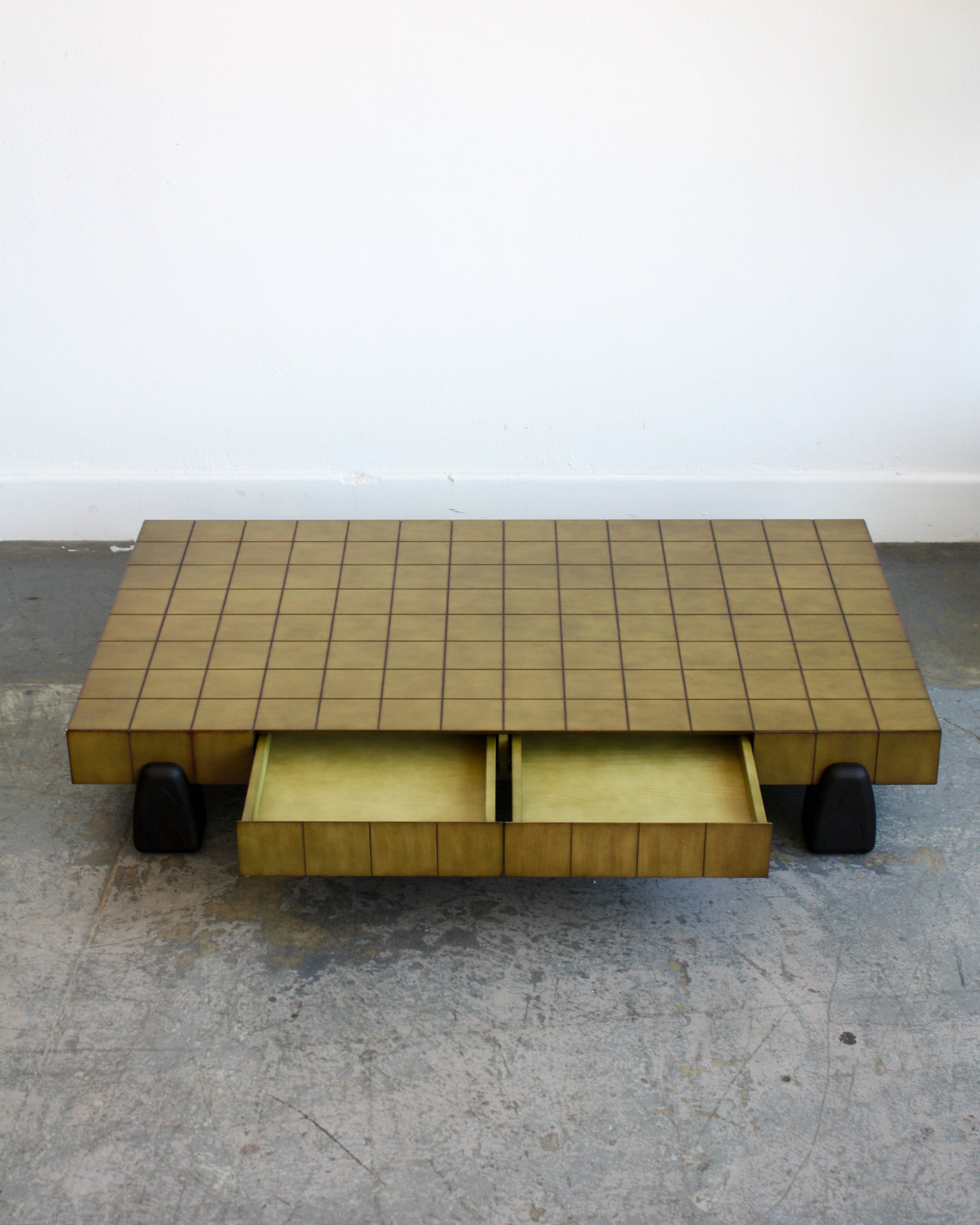 Roya Coffee Table