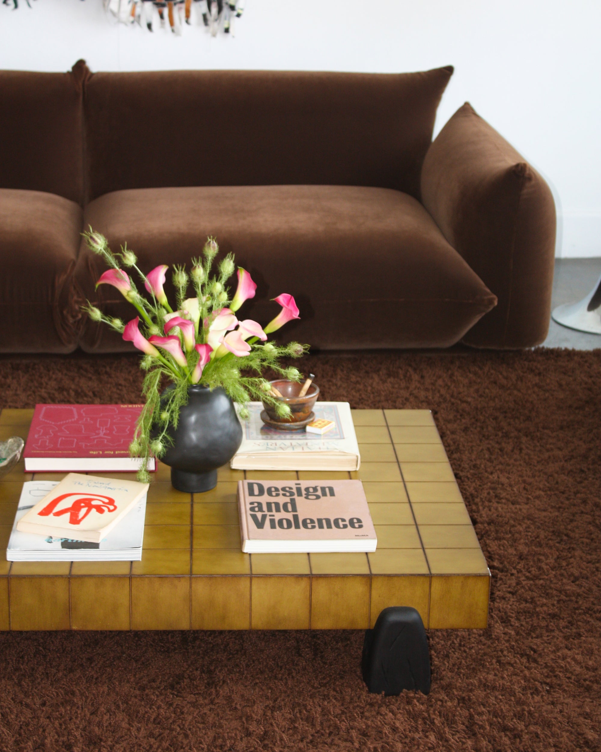 Roya Coffee Table