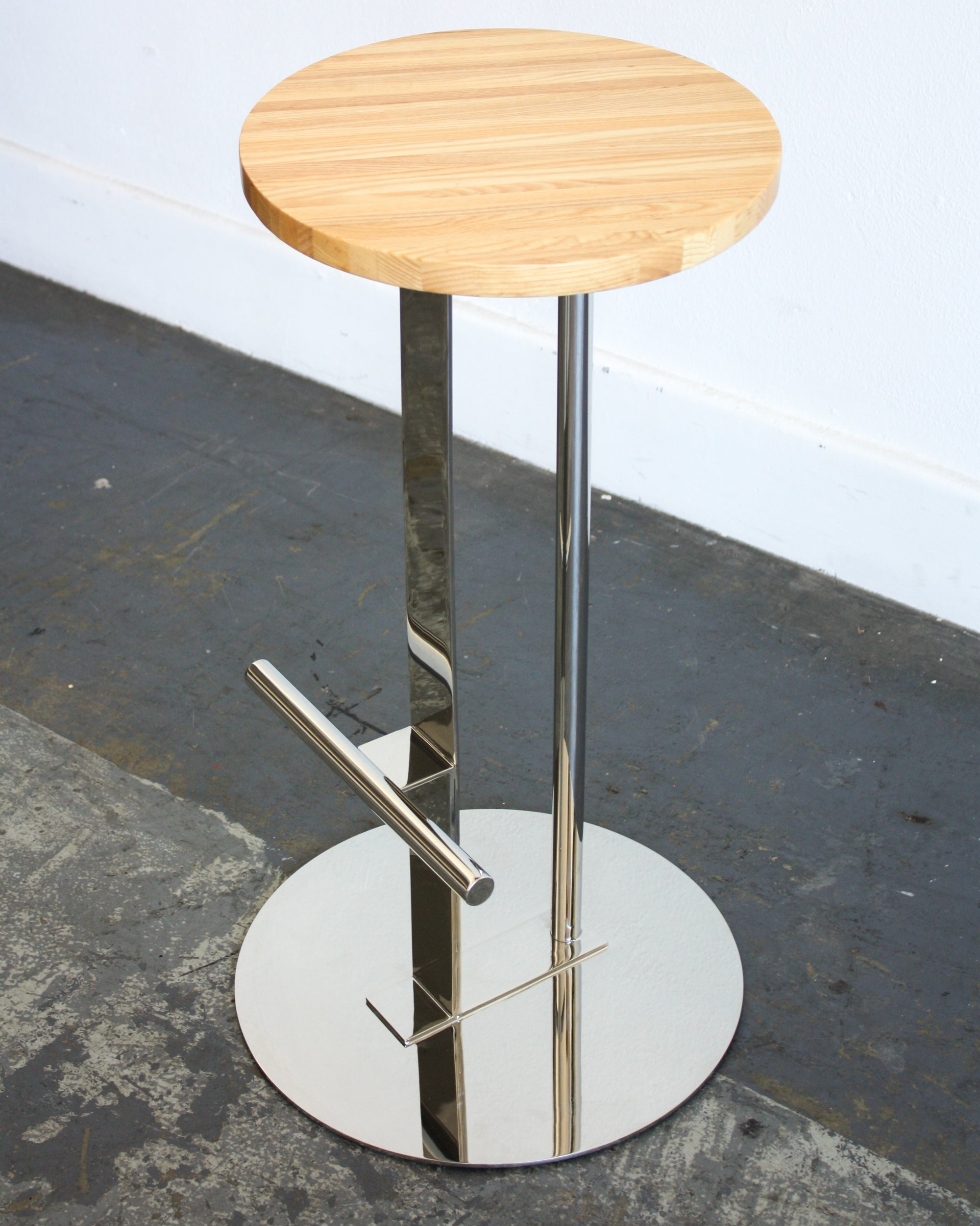 Axel Stool