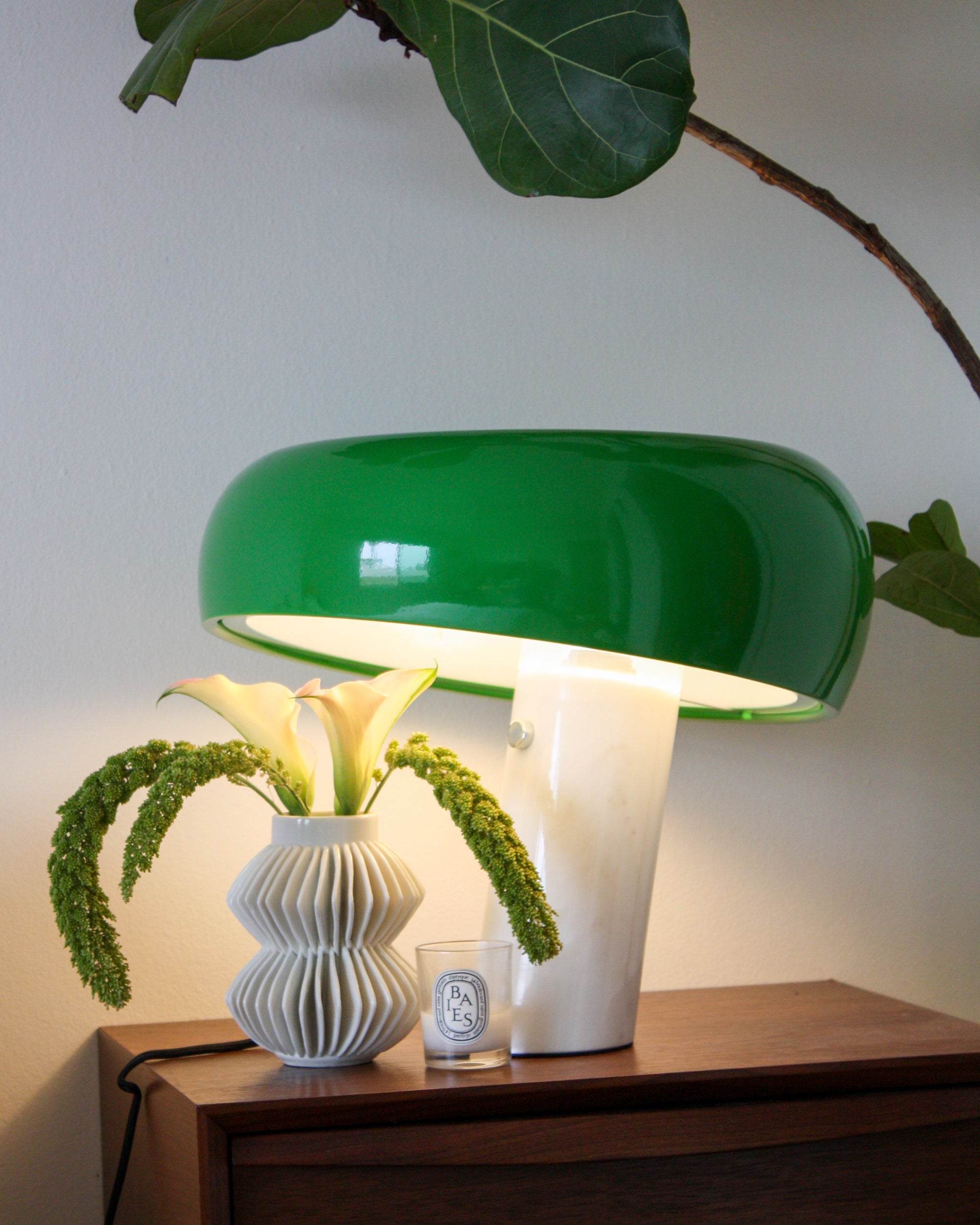 Peanut Table Lamp