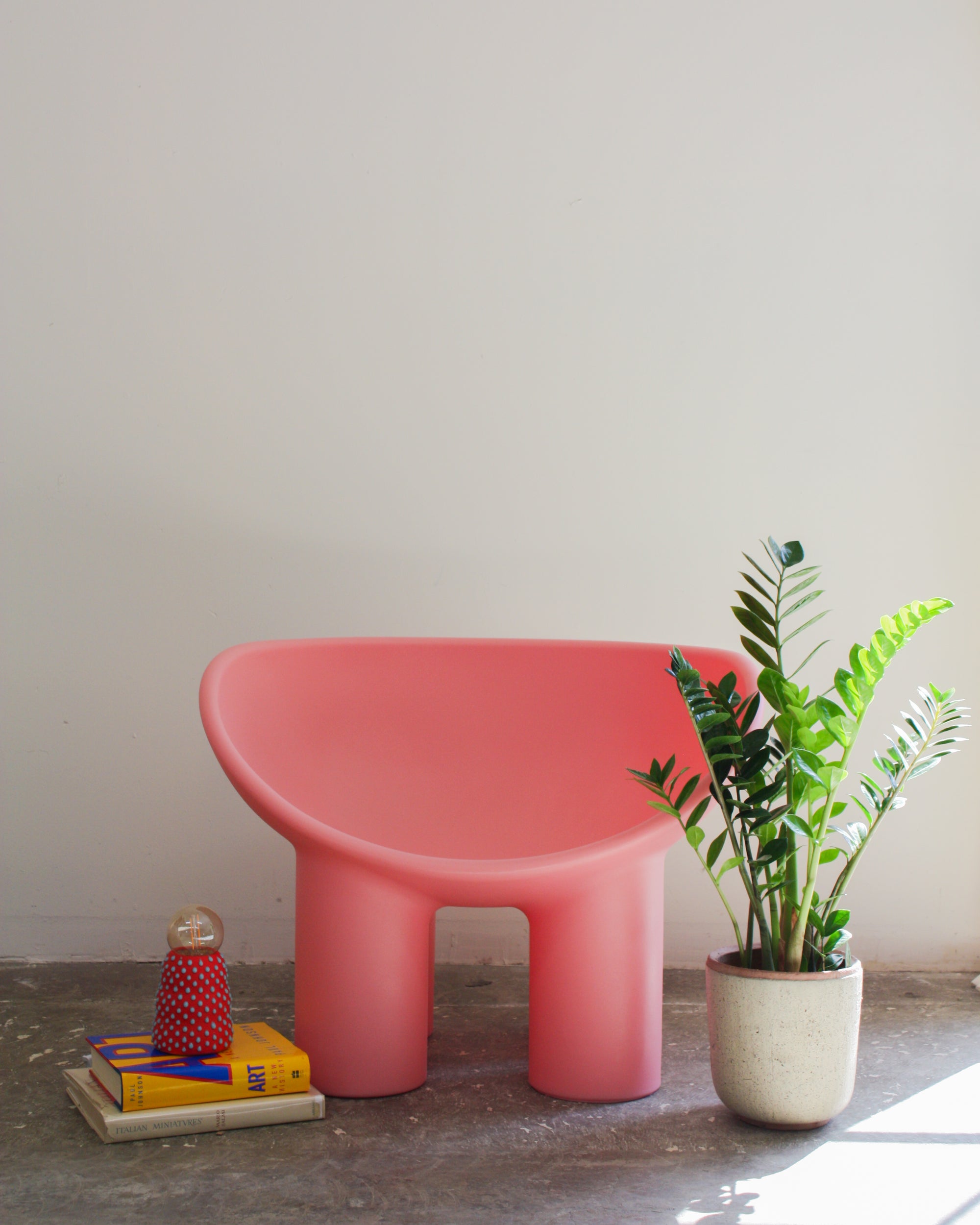 Cylinder Indoor/Outdoor Chair