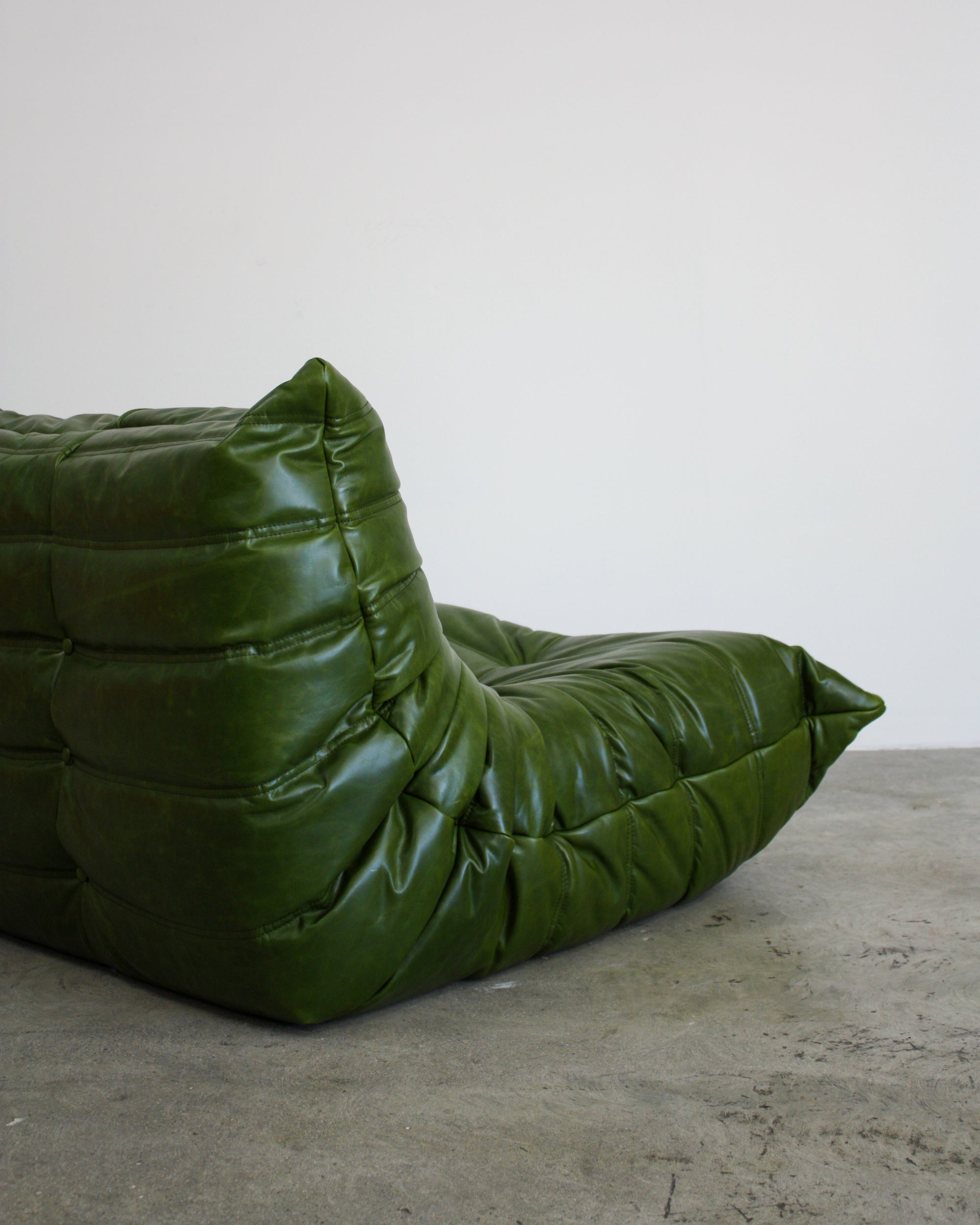 Rumi Sofa - One Seater