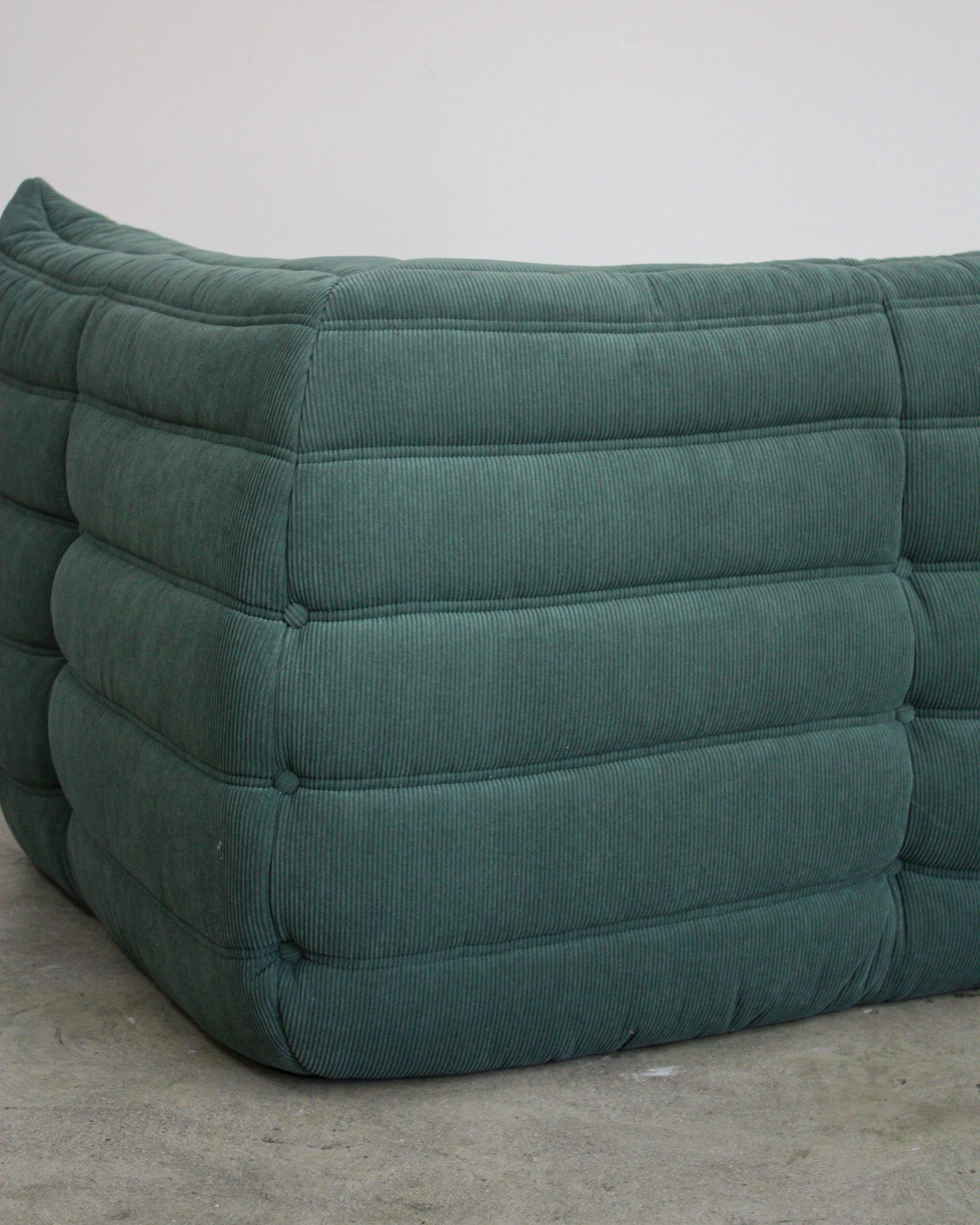 Rumi Sofa - Corner