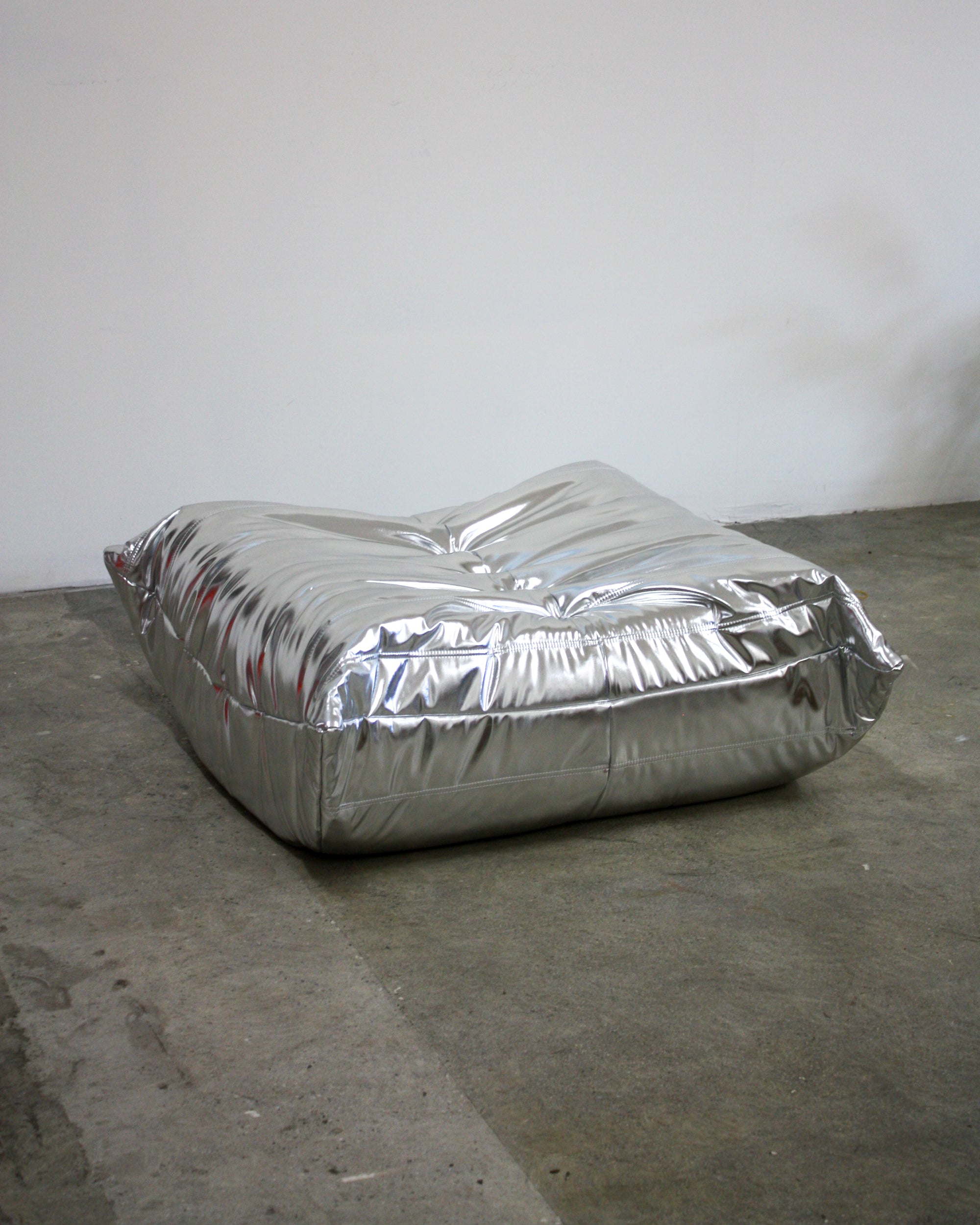 Chrome Rumi Sofa Collection