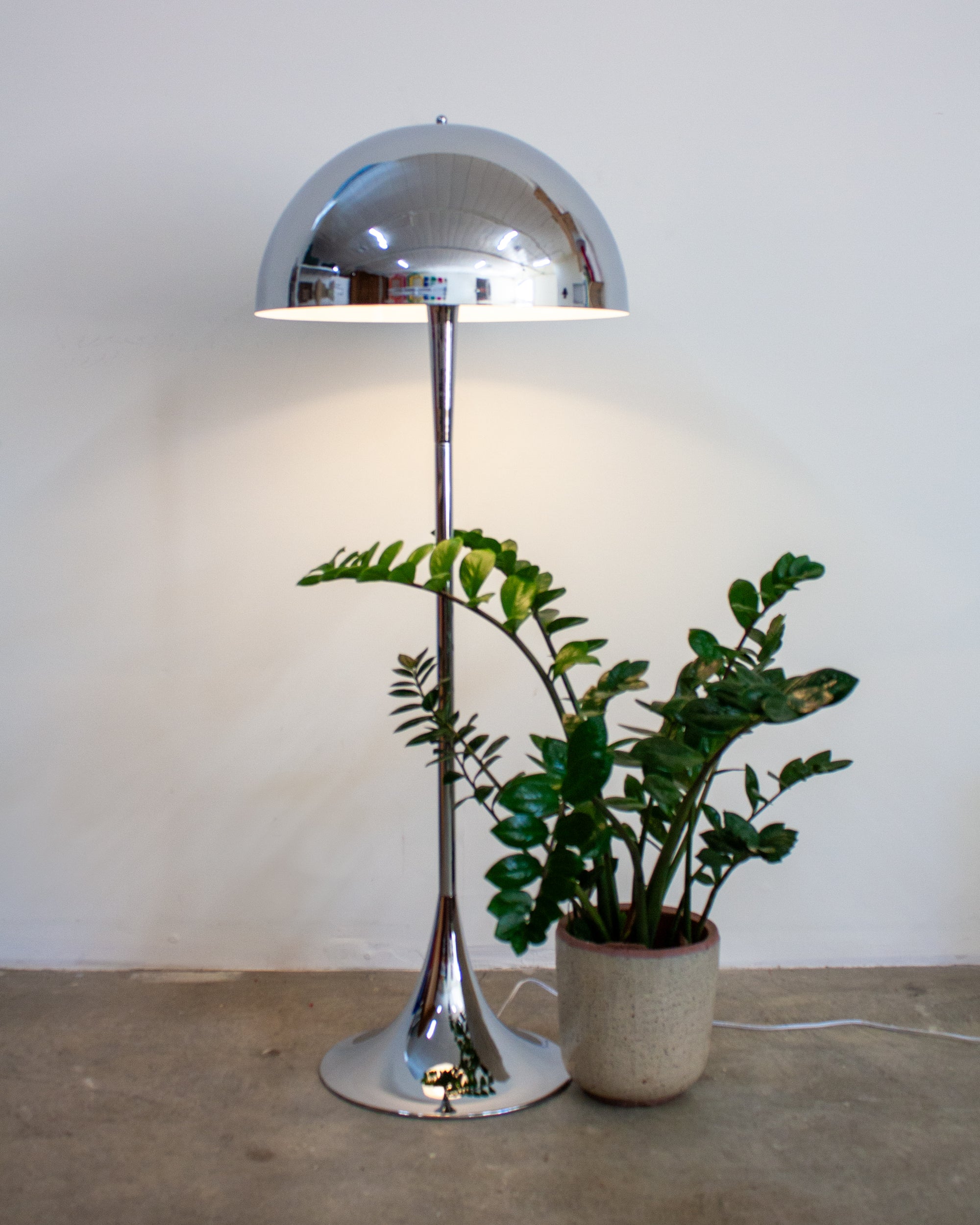 Bell Floor Lamp